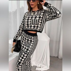 Stylish Black and White Houndstooth 2- piece